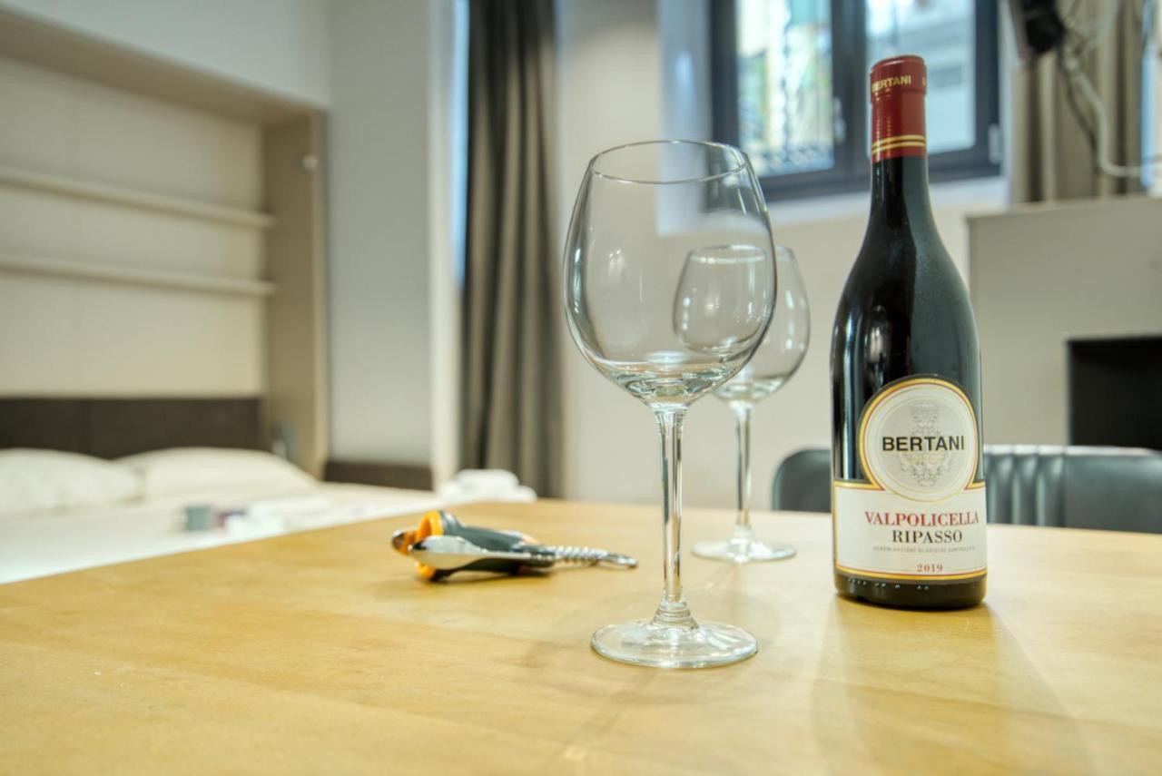 Italianflat - L'Angolo Dei Navigli Apartment Milan Bagian luar foto