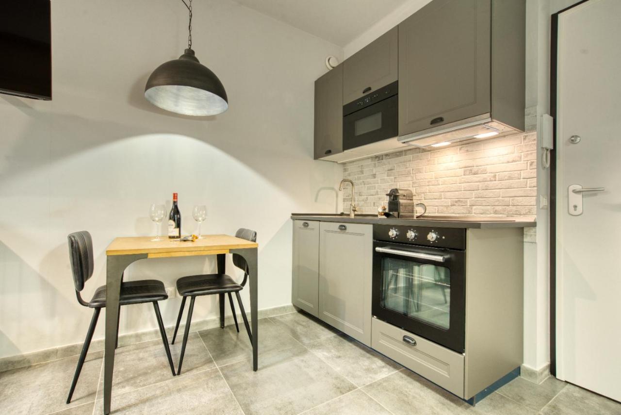 Italianflat - L'Angolo Dei Navigli Apartment Milan Bagian luar foto