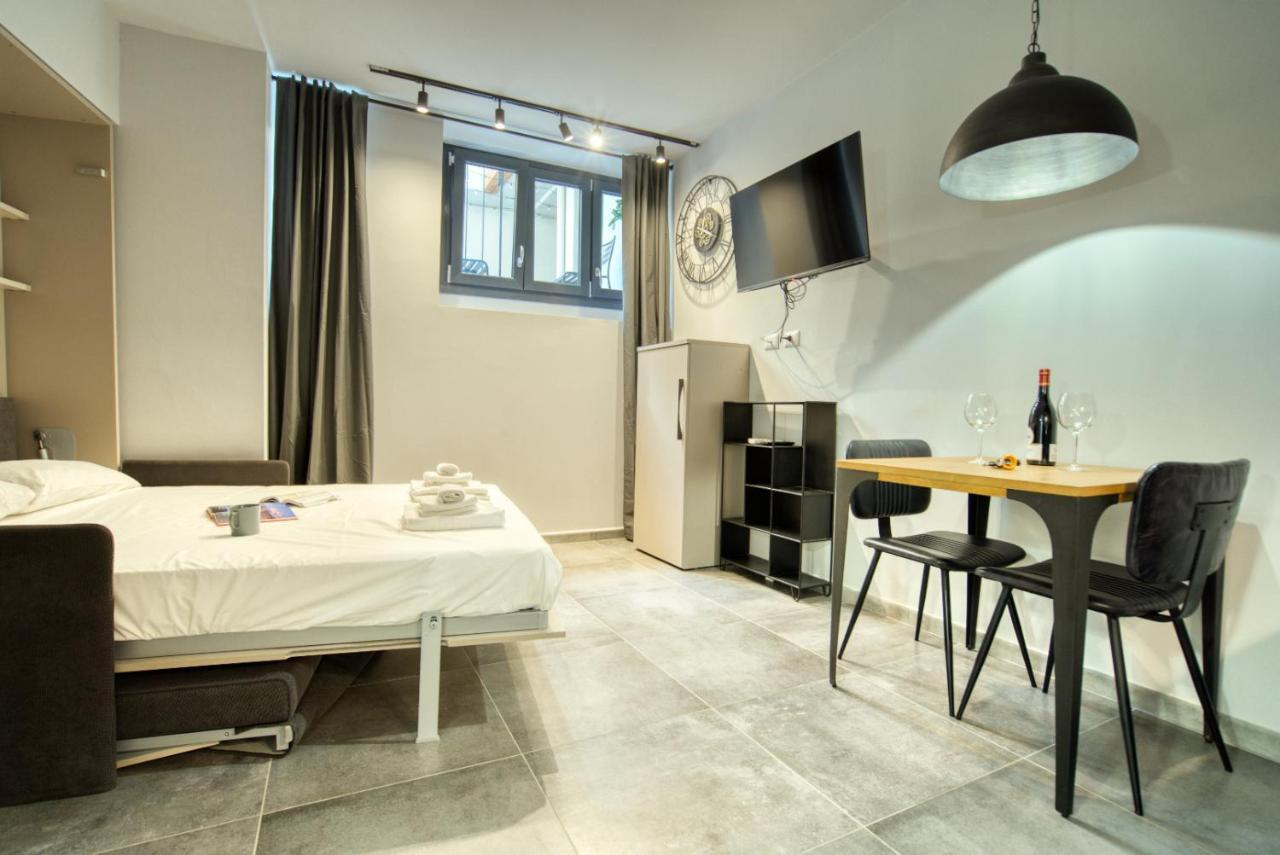 Italianflat - L'Angolo Dei Navigli Apartment Milan Bagian luar foto